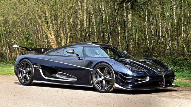 Xe cũ hàng hiếm Koenigsegg One:1 rao giá kỷ lục 167 tỷ đồng - Ảnh 2.