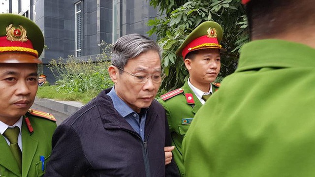 Tuyên án vụ MobiFone mua AVG: Bị cáo Nguyễn Bắc Son bị tuyên án Chung thân, Trương Minh Tuấn 14 năm tù - Ảnh 3.