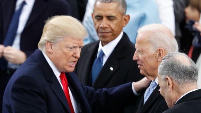 Đến lượt ông Joe Biden nếm đòn trong vụ luận tội Tổng thống Donald Trump - Ảnh 1.