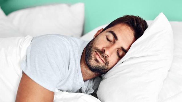  10 lời khuyên về giấc ngủ nhiều người đang làm ngược: Xem để biết bạn đã ngủ đúng chưa? - Ảnh 4.