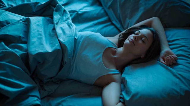 Trước khi ngủ hãy cẩn thận kiểm tra 4 dấu hiệu này, tốn vài giây nhưng giúp bạn phòng tránh đột quỵ xảy ra trong khi ngủ - Ảnh 2.