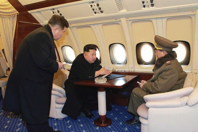 Khám phá chiếc chuyên cơ kín tiếng của nhà lãnh đạo Triều Tiên Kim Jong Un - Ảnh 2.