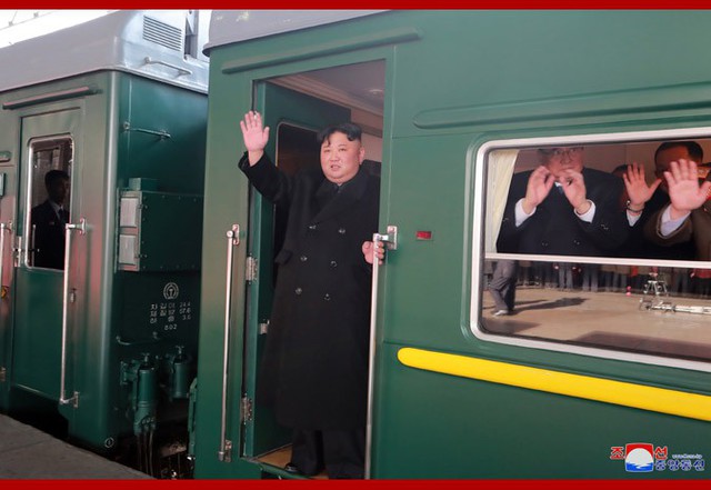 Hình ảnh đầu tiên của Chủ tịch Kim Jong-un rời Bình Nhưỡng đến hội nghị Mỹ-Triều - Ảnh 1.