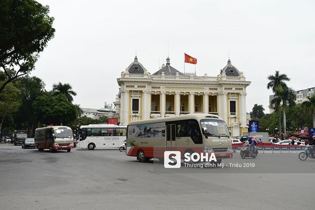 Nhân viên an ninh Triều Tiên tới một khách sạn lớn ở Hà Nội - Ảnh 8.