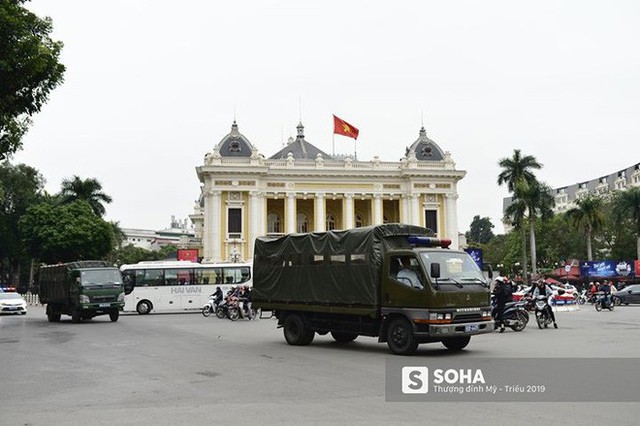 Nhân viên an ninh Triều Tiên tới một khách sạn lớn ở Hà Nội - Ảnh 9.