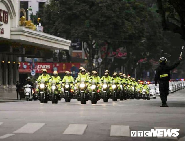 Hà Nội đưa xe bọc thép, Hummer chống đạn tăng cường an ninh trước thềm hội nghị Mỹ - Triều - Ảnh 5.