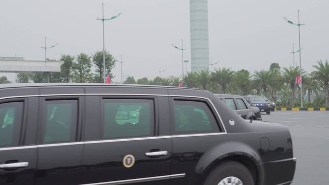 Kết thúc họp báo, TT Donald Trump nhanh chóng ra sân bay về nước ngay trong chiều nay - Ảnh 24.