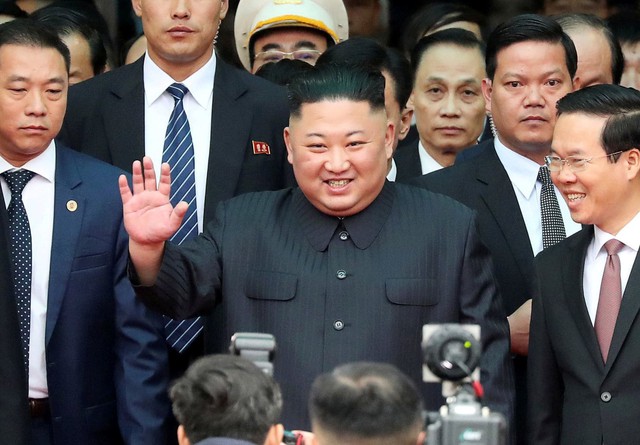 Tổng thống Trump và Chủ tịch Kim có chiến thắng gì tại Hội nghị thượng đỉnh ở Hà Nội? - Ảnh 2.