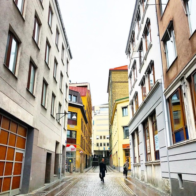 Tròn mắt với loạt kiến trúc độc đáo ở Gothenburg - Thuỵ Điển: Góc nào cũng bình yên và đẹp tuyệt! - Ảnh 2.