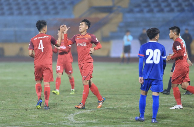 U23 Việt Nam: HLV Park Hang-seo loại thêm 5 cầu thủ, chưa chốt danh sách cuối cùng - Ảnh 1.