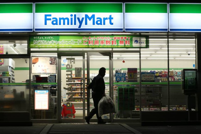 Thách thức khiến mô hình cửa hàng tiện lợi Nhật Bản không thể mở cửa 24/7 - Ảnh 3.