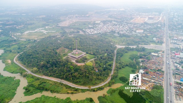 Toàn cảnh siêu dự án khu văn hoá đền Hùng TPHCM sau hơn 20 năm xây dựng - Ảnh 1.