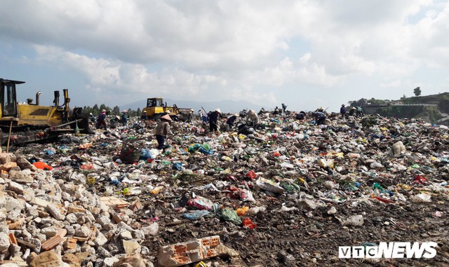 Lo Đà Nẵng trở thành ‘thành phố chết’ vì rác, chủ tịch Huỳnh Đức Thơ chỉ đạo khẩn - Ảnh 3.