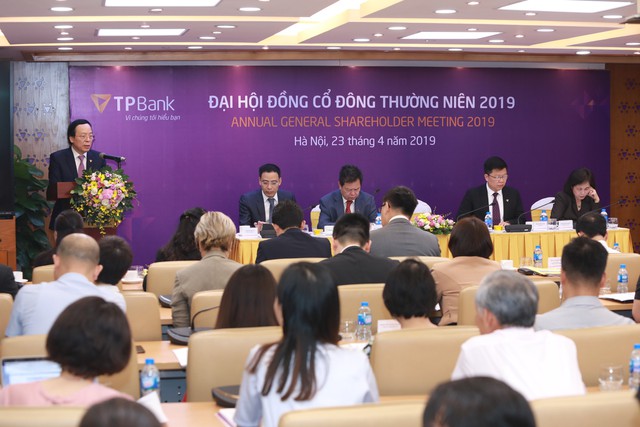 Cập nhật ĐHCĐ TPBank, HDBank, ACB, MSB, VietinBank, SHB ngày 23/4: Đồng loạt đặt mục tiêu lãi lớn và tăng vốn - Ảnh 1. Cập nhật ĐHCĐ TPBank, HDBank, ACB, MSB, VietinBank, SHB ngày 23/4: Đồng loạt đặt mục tiêu lãi lớn và tăng vốn - Ảnh 1.