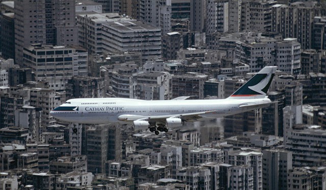 Kai Tak - Sân bay khó hạ cánh nhất thế giới, gắn liền với thời kỳ hoàng kim của Hồng Kông - Ảnh 2.
