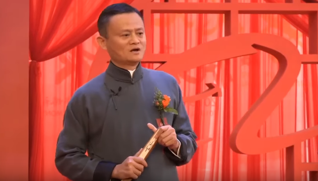 Tỷ phú Jack Ma gây tranh cãi khi tuyên bố: Kết hôn không phải để mua nhà hay mua xe, có con mới là điều quan trọng nhất - Ảnh 1.