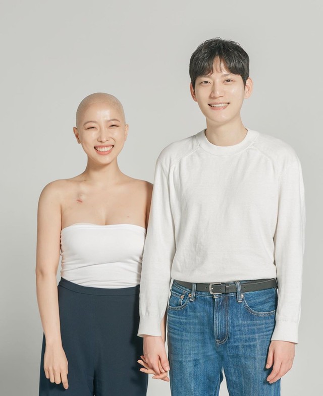 Nhật ký ung thư đầy lạc quan của Beauty Blogger Hàn Quốc: Nụ cười luôn thường trực trên môi, rồi tóc sẽ mọc lại thôi - Ảnh 2.