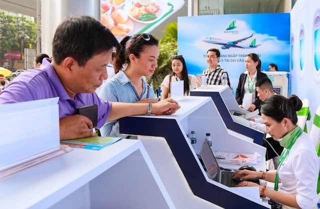 Bamboo Airways nhận niềm vui bất ngờ dịp khai trương trụ sở: 8.000 vé máy bay được mua trong vỏn vẹn 6 ngày - Ảnh 1.