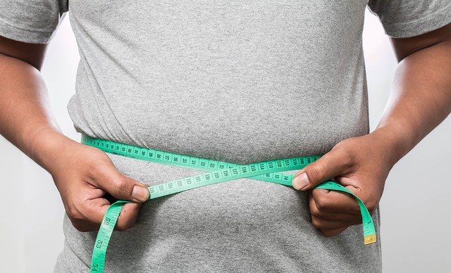 7 dấu hiệu đáng báo động cho thấy bạn đang dư thừa protein: Không giảm ngay, nhẹ thì tăng cân, nặng thì hại thận, đau tim! - Ảnh 4.