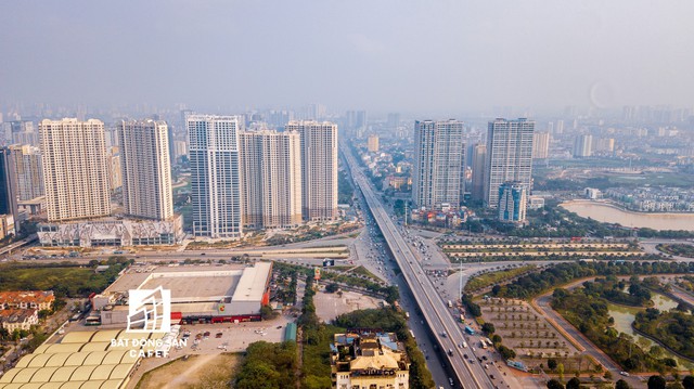 Rừng cao ốc chung cư dọc tuyến metro Cát Linh - Hà Đông nhìn từ trên cao - Ảnh 1.