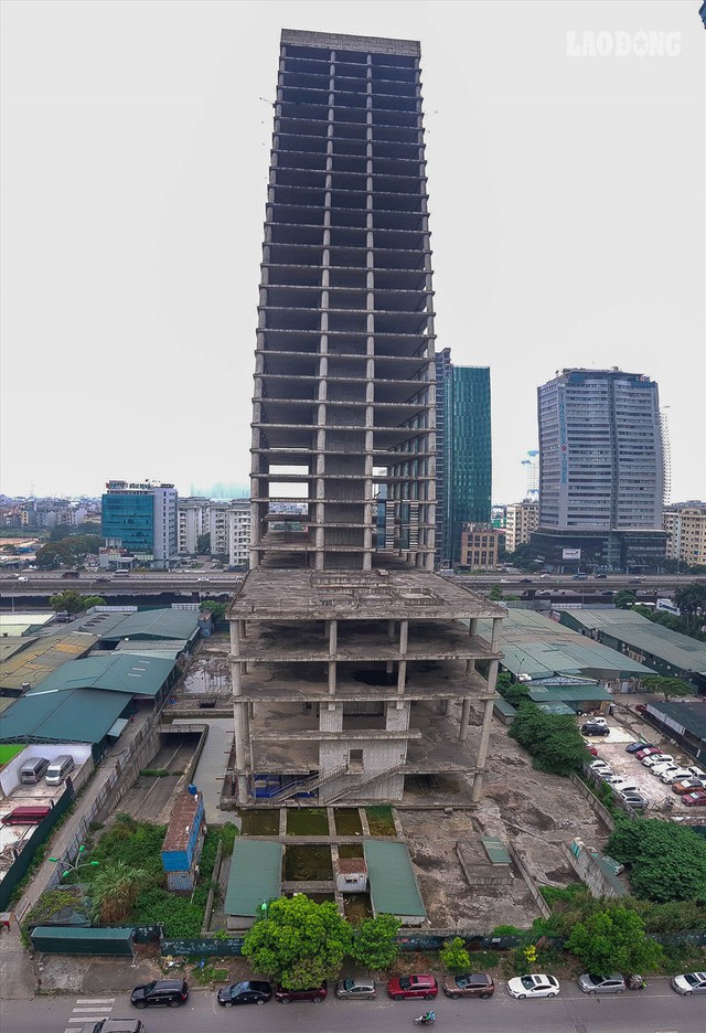 Cận cảnh tòa tháp 2700 tỉ bỏ hoang nhiều năm vừa được Vicem xin bán - Ảnh 4.