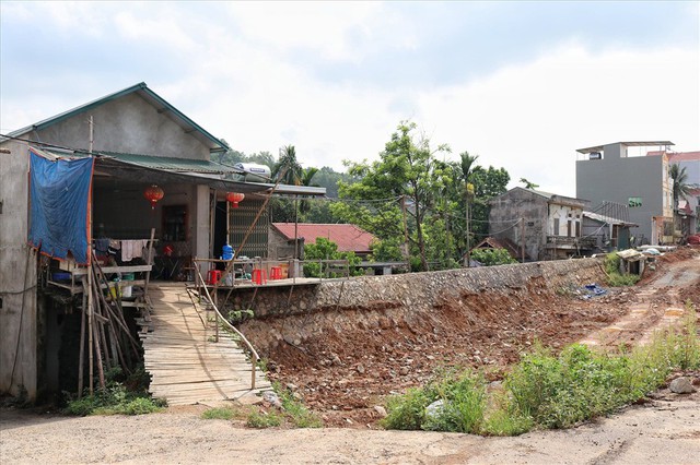 Hà Nội: 8 năm thi công không xong một tuyến đường dài 2,3km - Ảnh 5.