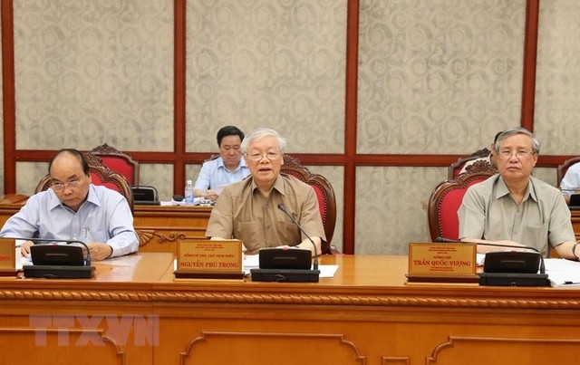 Hình ảnh Tổng Bí thư, Chủ tịch nước chủ trì họp Bộ Chính trị - Ảnh 3.