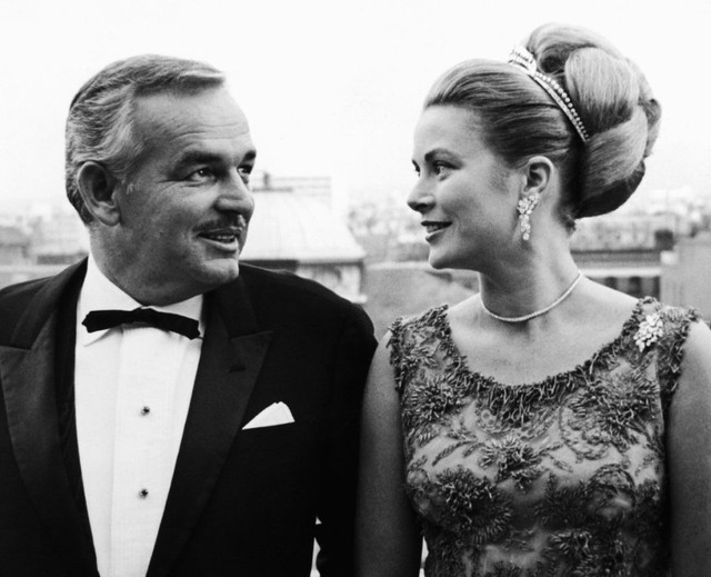 Cuộc đời ly kỳ của Grace Kelly: Tiểu thư triệu phú bỏ tượng vàng Oscar để thành Công nương hoàng gia và cái chết bí ẩn - Ảnh 11.