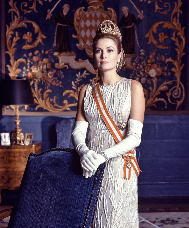 Cuộc đời ly kỳ của Grace Kelly: Tiểu thư triệu phú bỏ tượng vàng Oscar để thành Công nương hoàng gia và cái chết bí ẩn - Ảnh 9.