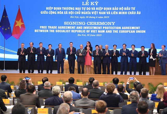 Thủ tướng Nguyễn Xuân Phúc dẫn lời Chủ tịch Ủy ban EU: Hôm nay là ngày đặc biệt, mang ý nghĩa lịch sử trọng đại trong quan hệ Việt Nam – EU - Ảnh 2.