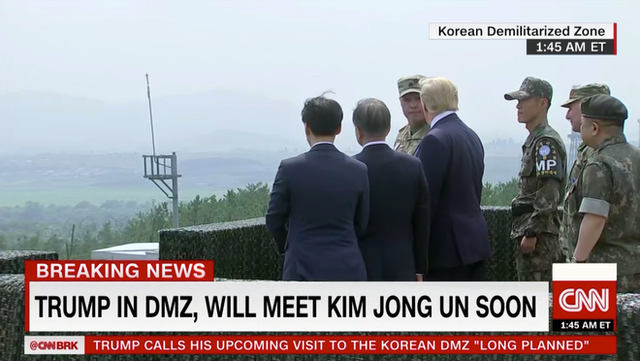NÓNG: Ông Trump đi 20 bước lên lãnh thổ Triều Tiên, tạo nên LỊCH SỬ mới cho quan hệ Mỹ - Triều - Ảnh 13.