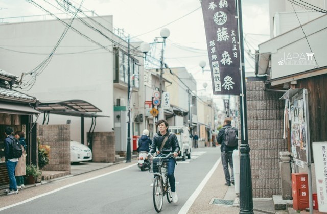 Nhật Bản có rất ít thùng rác công cộng, nhưng đường phố vẫn sạch bong vì lý do này - Ảnh 4.