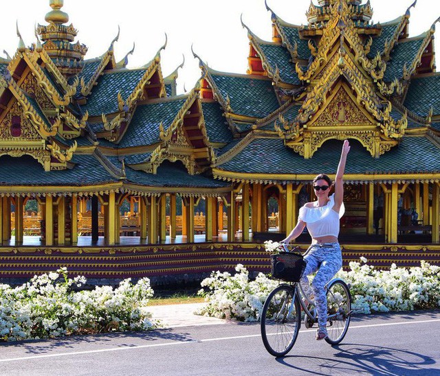 Không tin vào mắt mình ngôi đền được canh giữ bởi “cá khổng lồ” đẹp hệt cổ tích đang “gây bão” Thái Lan - Ảnh 26.