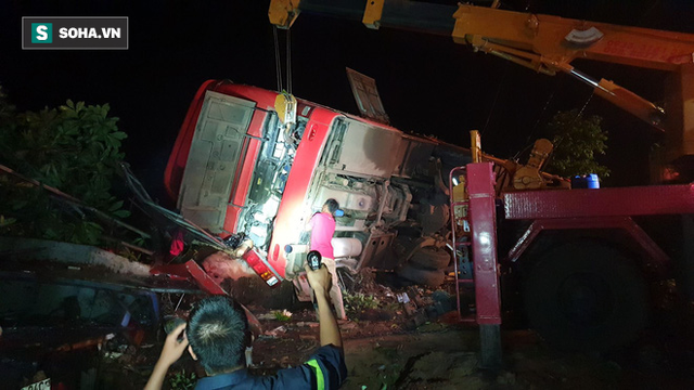  Thông tin mới nhất về sức khỏe của 13 nạn nhân bị thương trong vụ tai nạn lật xe khách - Ảnh 1.