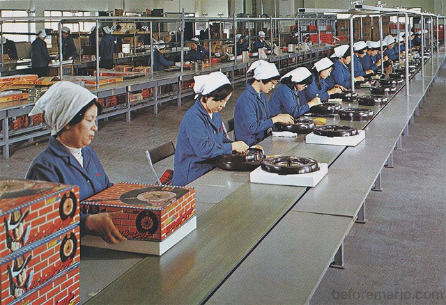 Các nhà sản xuất đồ chơi và đồ thể thao cho thị trường Mỹ chuyển hướng sang Việt Nam - Ảnh 1.
