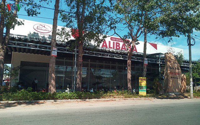 Lô đất hơn 10 ha nằm phía sau trụ sở của Alibaba tại xã Châu Pha.