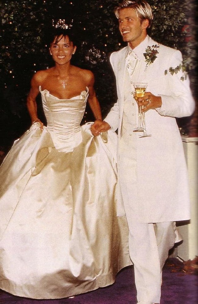20 năm hôn nhân vợ chồng Beckham: Đây là cách cặp đôi bị ghét nhất nước Anh khiến cả thế giới ngả mũ vì hai chữ hy sinh - Ảnh 3.