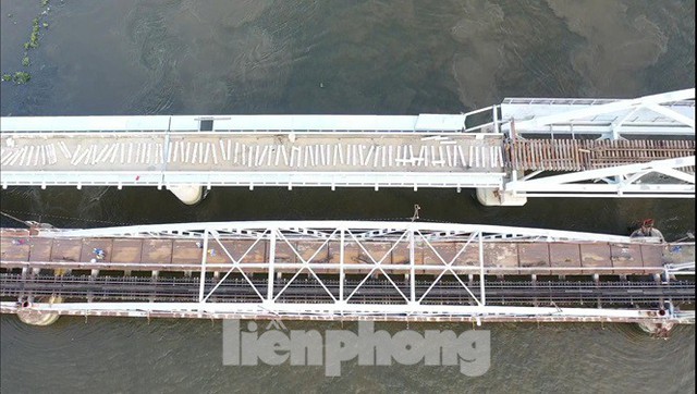 Bay trên cao ngắm cây cầu sắt 117 năm tuổi ở Sài Gòn sắp tháo dỡ - Ảnh 5.