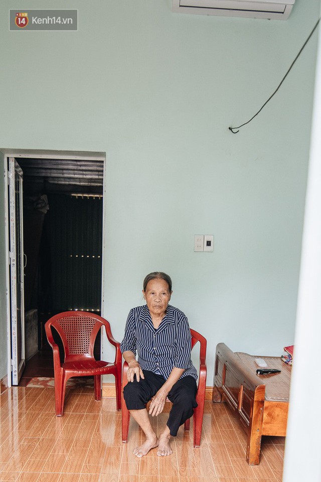 Số phận cay đắng của người cây kì lạ nhất Việt Nam: Mẹ cõng con đi điều trị gần 50 năm, phải uống thuốc ngủ để quên cơn đau - Ảnh 8.