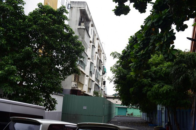 Cận cảnh chung cư nghiêng ở Sài Gòn bị đề nghị tháo dỡ khẩn cấp - Ảnh 13.