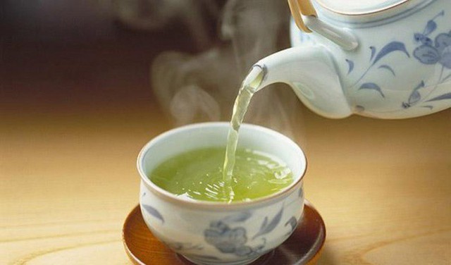 Nếu ai vẫn giữ thói quen uống trà như này, hãy đề phòng nguy cơ mắc bệnh ung thư tăng hơn 40% - Ảnh 3.