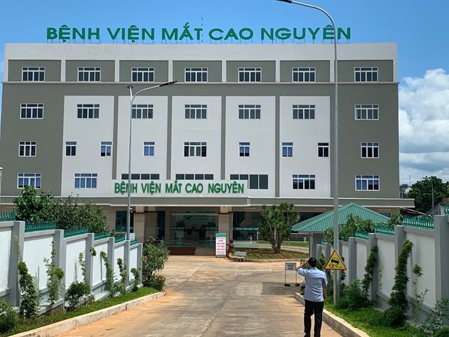 Phó TGĐ BHXH Việt Nam: Biểu hiện trục lợi BHYT ở Gia Lai rất rõ ràng - Ảnh 2.