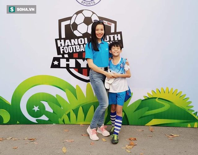  Bé trai bị bỏ quên trên xe bus trường và 9 tiếng lang thang tìm đường về nhà - Ảnh 1.