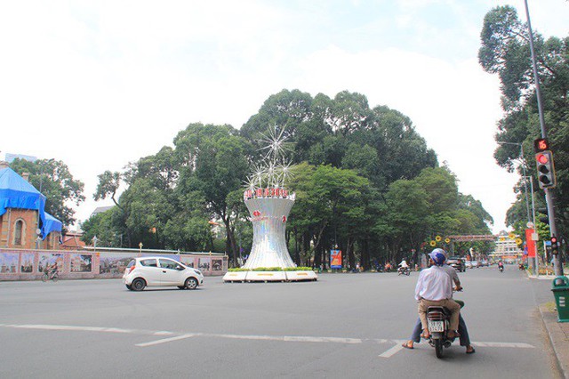 Phố phường Sài Gòn thanh bình dịp nghỉ lễ Quốc khánh 2/9 - Ảnh 1.