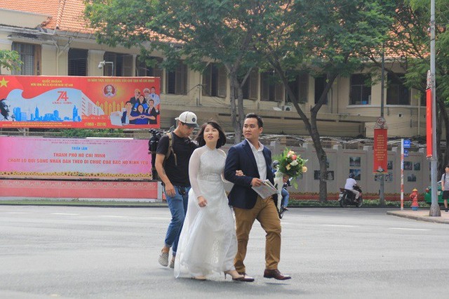 Phố phường Sài Gòn thanh bình dịp nghỉ lễ Quốc khánh 2/9 - Ảnh 11.