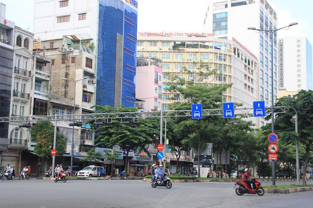 Phố phường Sài Gòn thanh bình dịp nghỉ lễ Quốc khánh 2/9 - Ảnh 4.