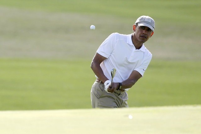 Đặt lên bàn cân 2 vị Tổng thống nổi tiếng mê golf nhất Nhà Trắng: Người tự học, người bị chỉ trích dữ dội - Ảnh 6.