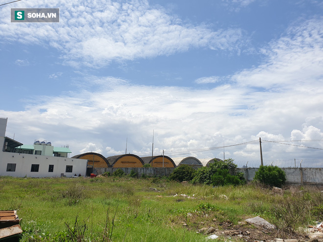 [Ảnh] Cận cảnh phố người Hoa dọc bờ biển, ven sân bay Nước Mặn Đà Nẵng - Ảnh 8.