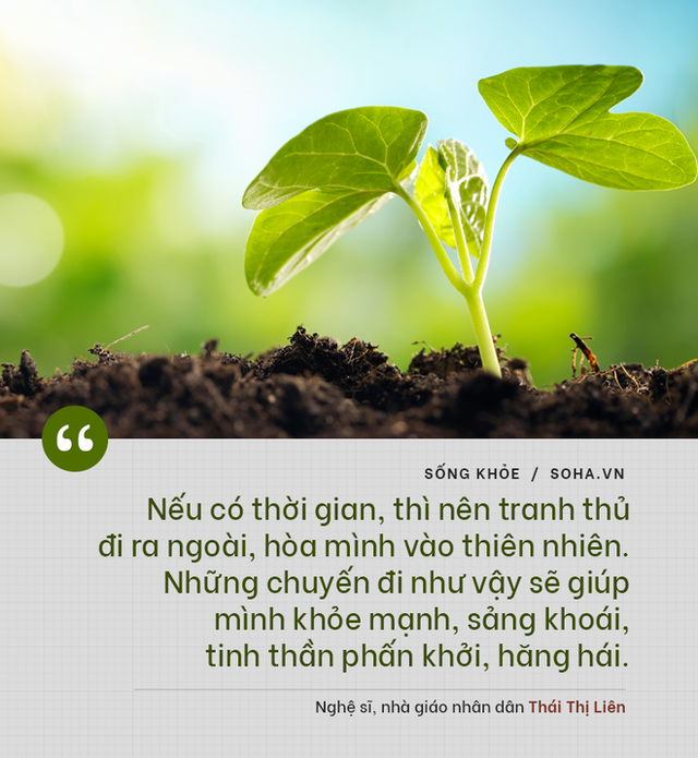  Bí quyết từ ‘người mẹ vĩ đại’ 102 tuổi của NSND Đặng Thái Sơn: Thể dục, thiên nhiên, nước muối... và mỹ phẩm - Ảnh 1.