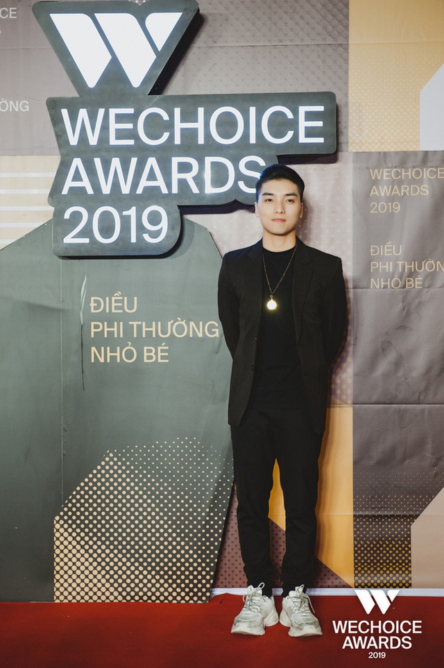 Thảm đỏ WeChoice Awards 2019 khủng nhất đầu năm của Vbiz: HHen Nie xuất hiện cá tính, Nhật Kim Anh như một nữ hoàng - Ảnh 5.